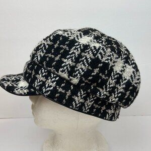 Banana Republic Newsboy Style  Plaid Hat  Black White Sz M/L